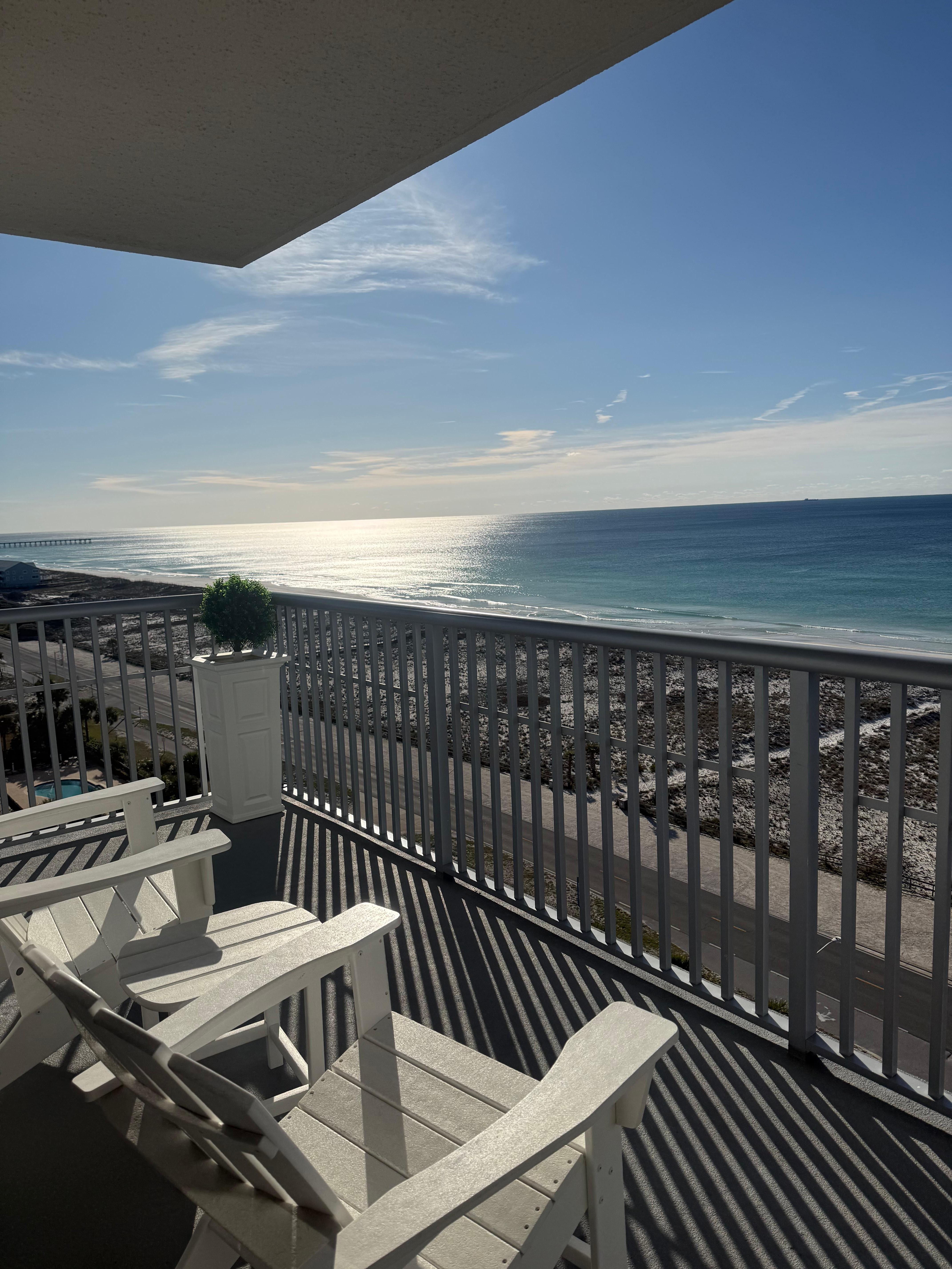 Gorgeous balcony view 