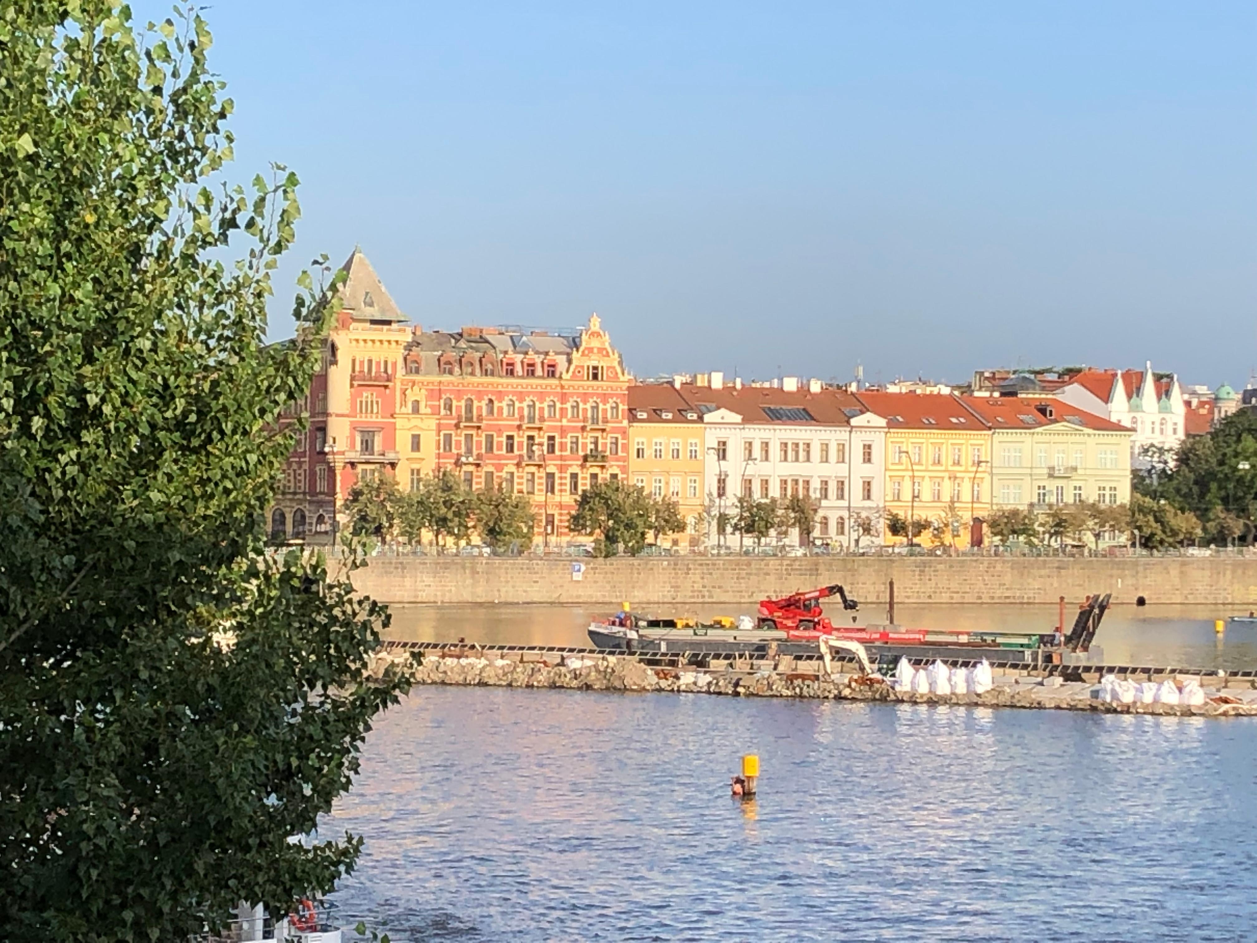 Book Archibald At the Charles Bridge