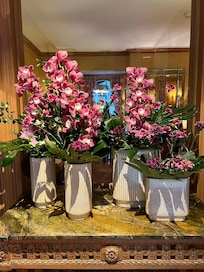 Fresh flowers welcome you in the foyer