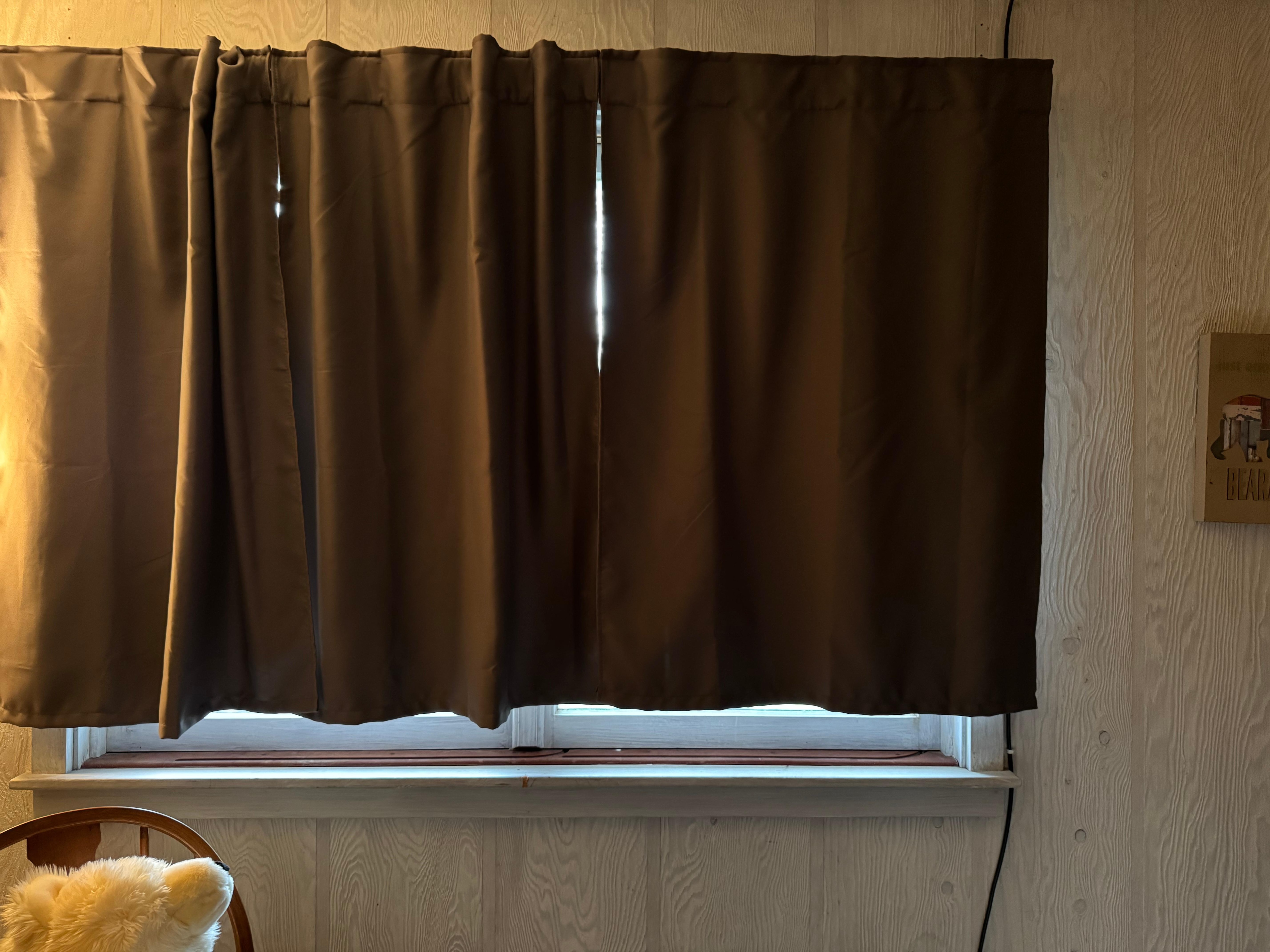 Light coming in wakes you up and being in the front of the building a little less privacy