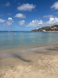 Gorgeous beach area !