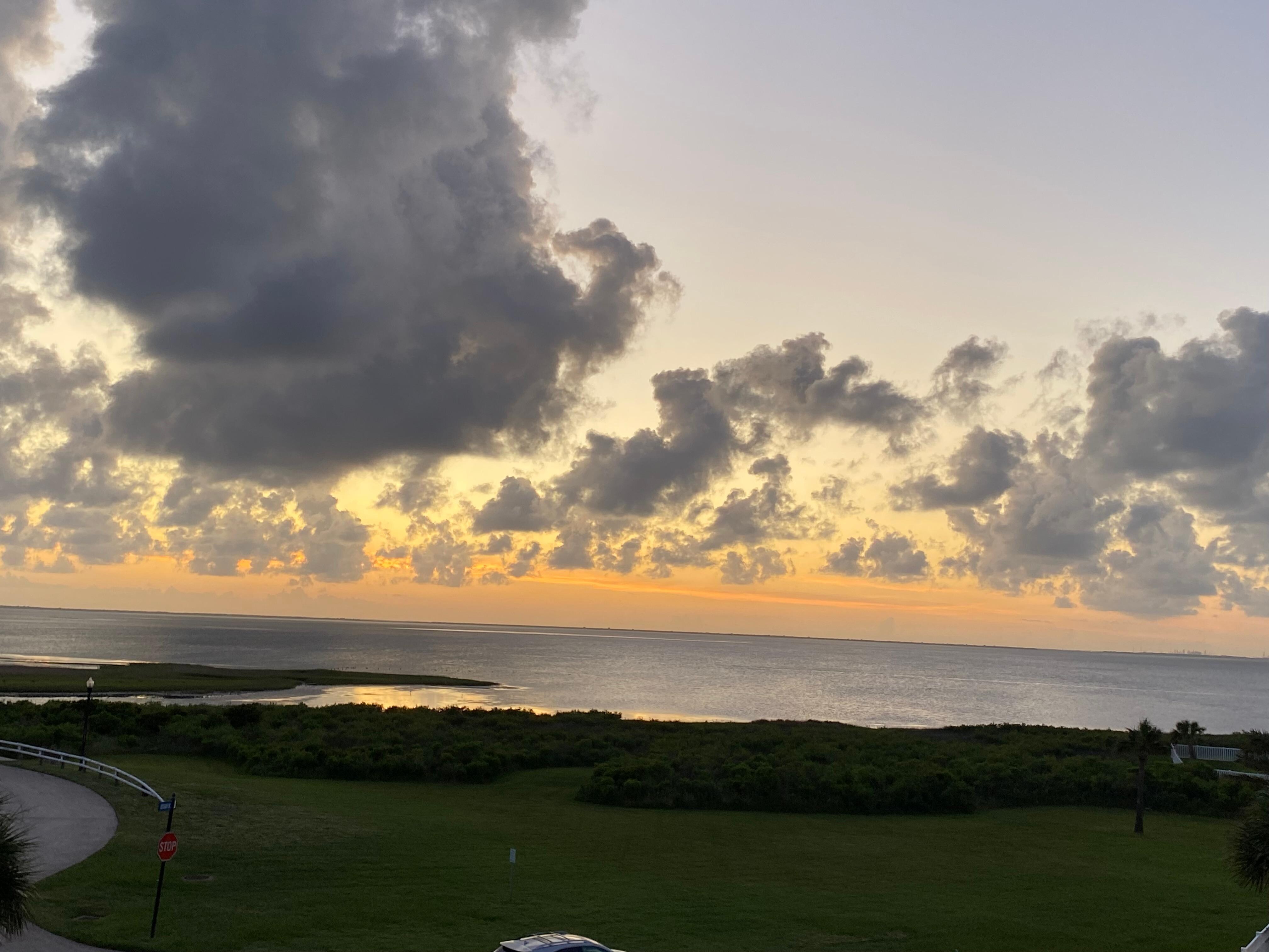 Gorgeous sunsets and views of bay and partial gulf. 