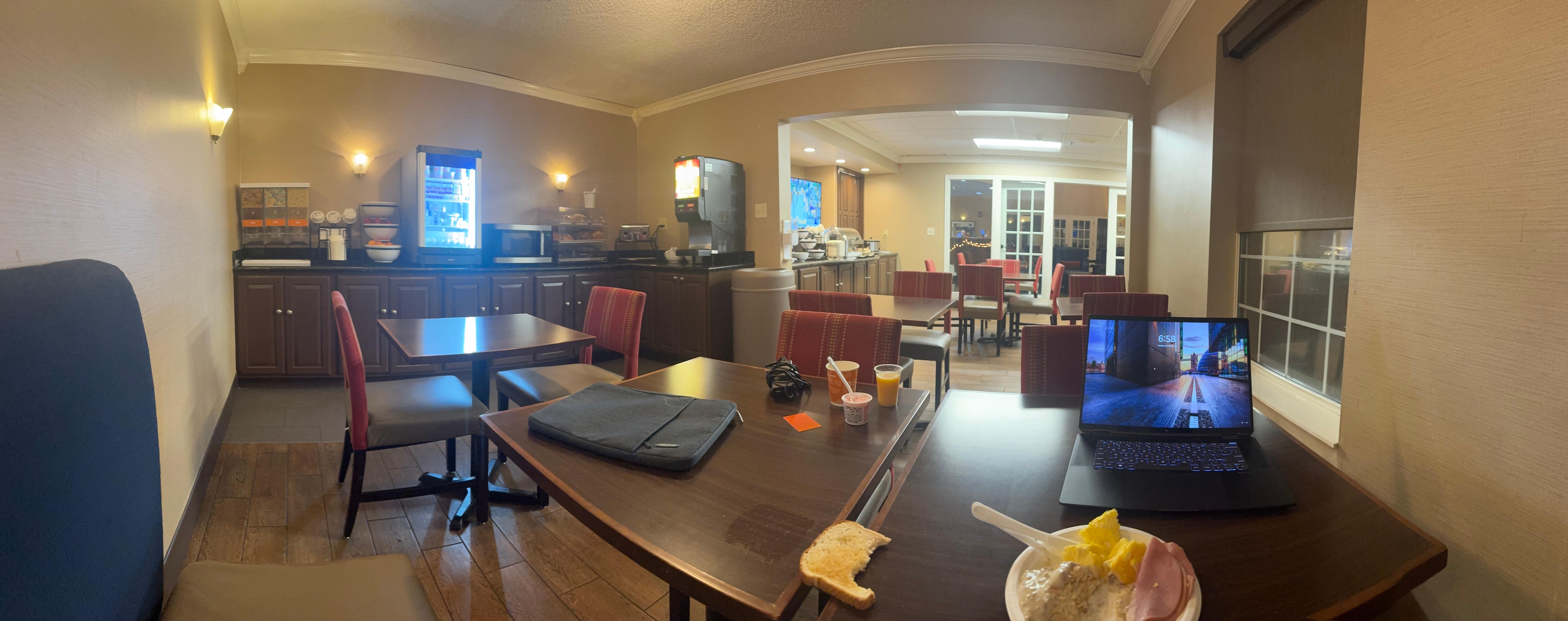 A peaceful oasis, and retreat into the morning kitchen - great staff! And the food? Wow!!! I'll be back