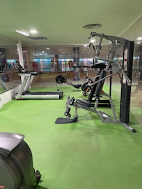 Very poorly equipped gym.