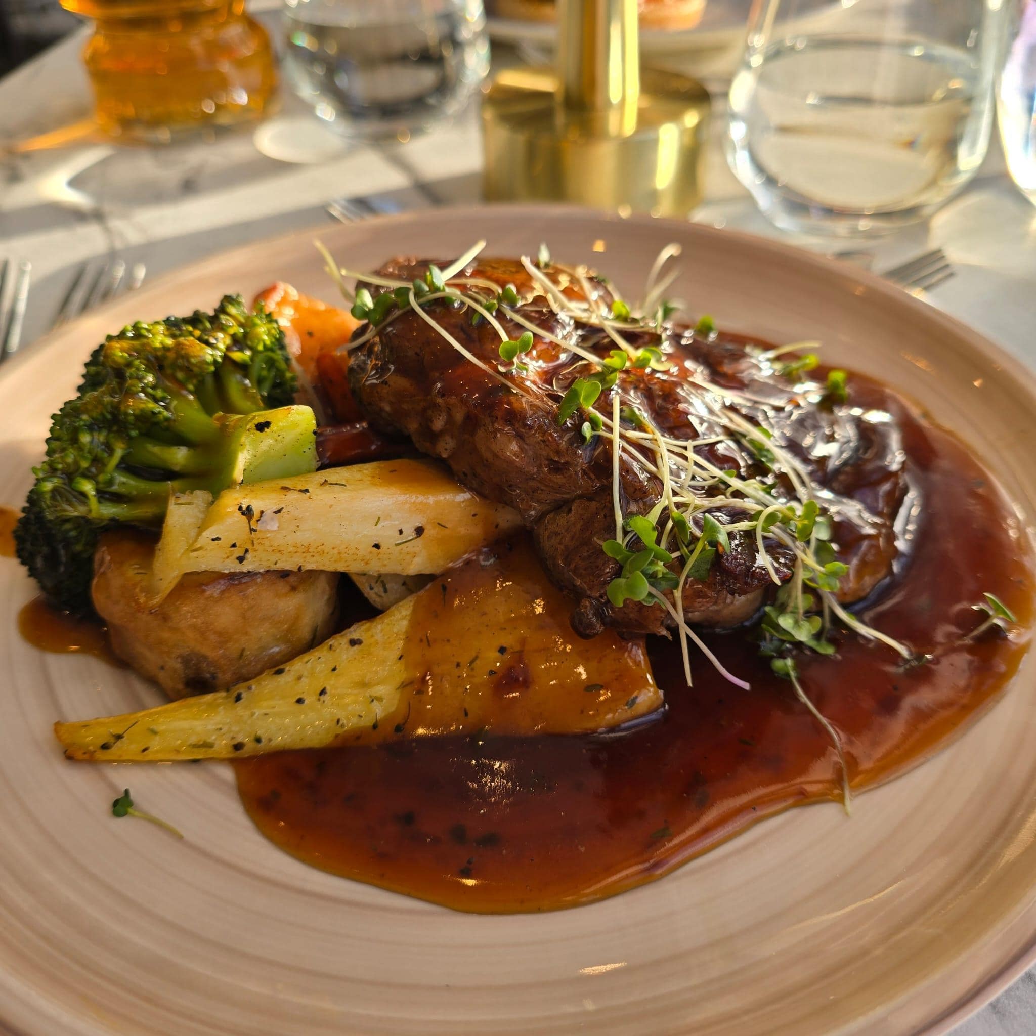 Lovely lunch at a reasonable price 