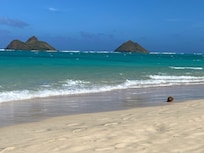 Lanikai beach looking at the Mokes