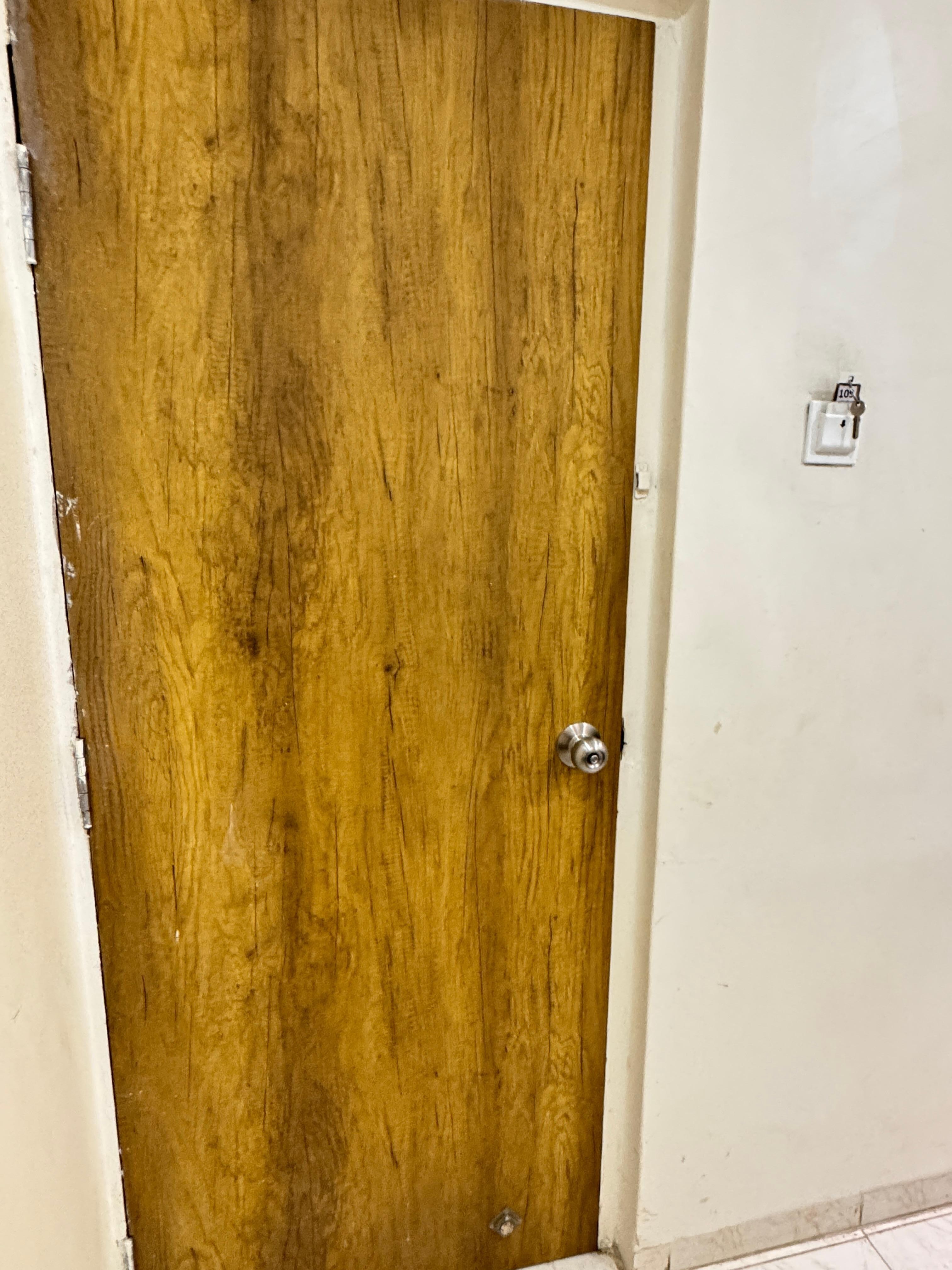 There is no room lock