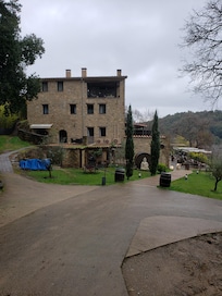 Beautiful setting! We came in mid-march, hence the clouds. Has stunning views of the valley!