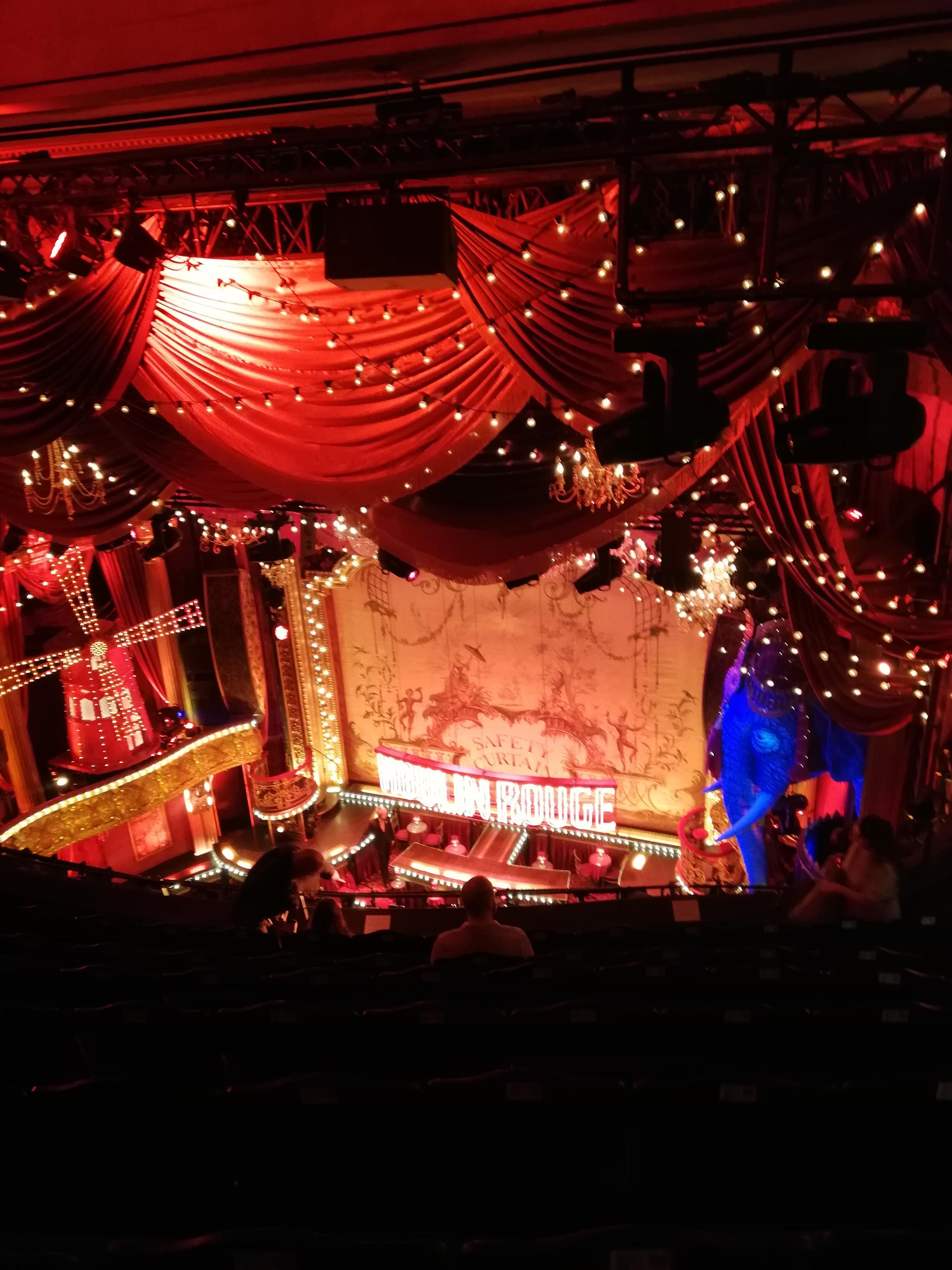 Piccadilly Theatre