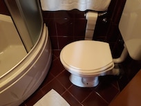 Toilette, wie sitzen?