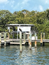 Neat restaurants and waterways