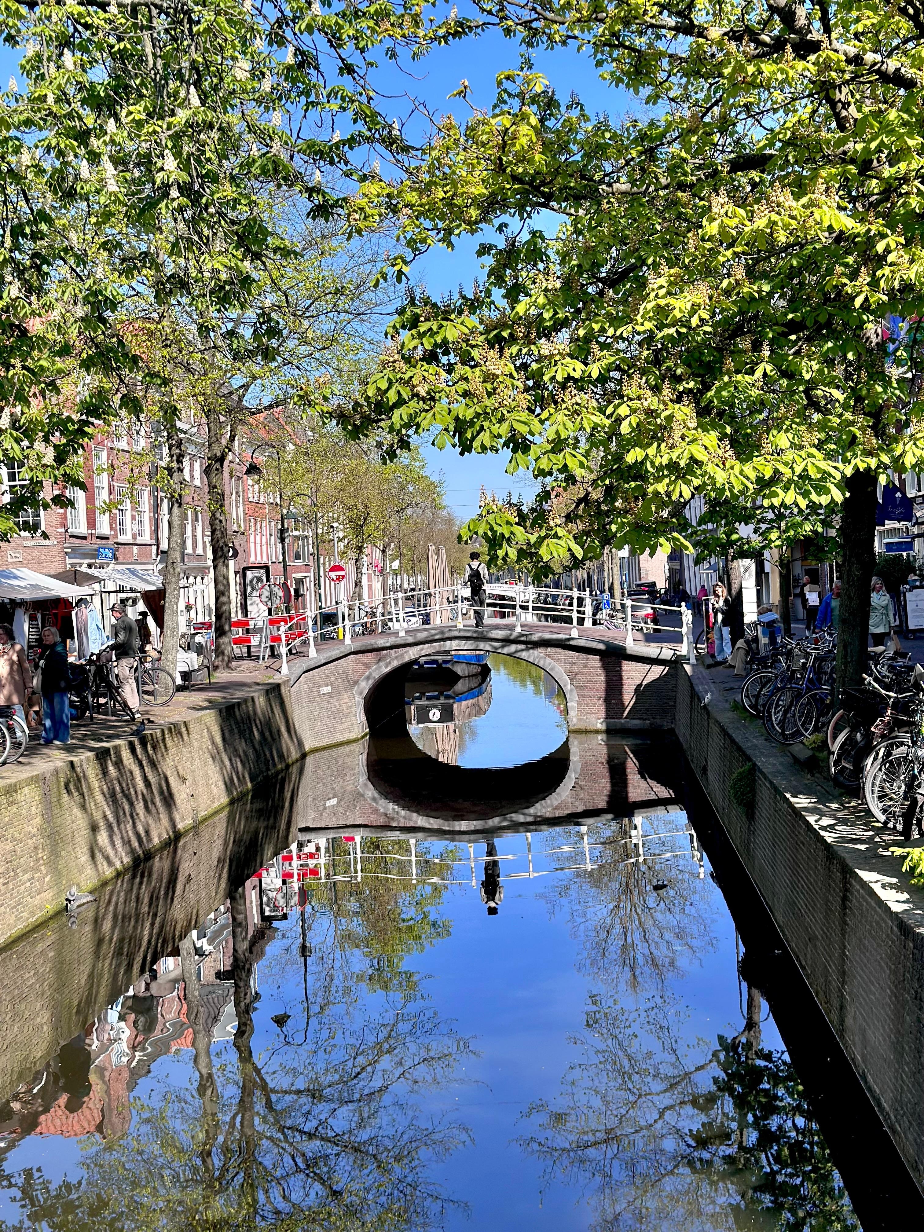 Lots of
Beautiful canals