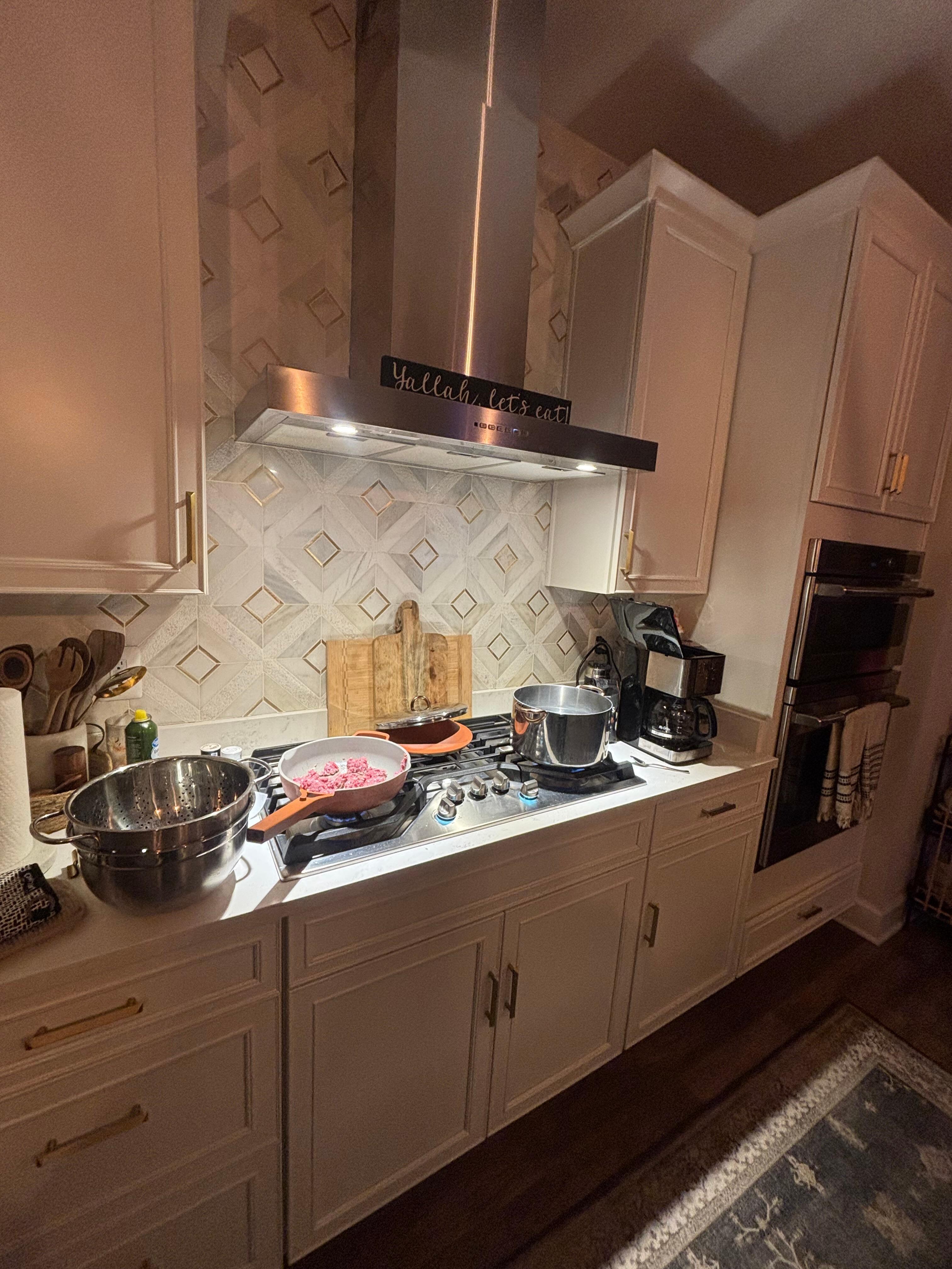 Excuse the mid-dinner cooking pic, but her kitchen was my happy place! 