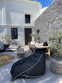 lounge area