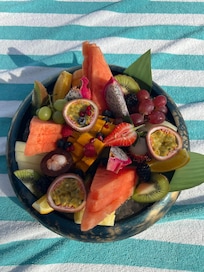 Fruktfat på stranden