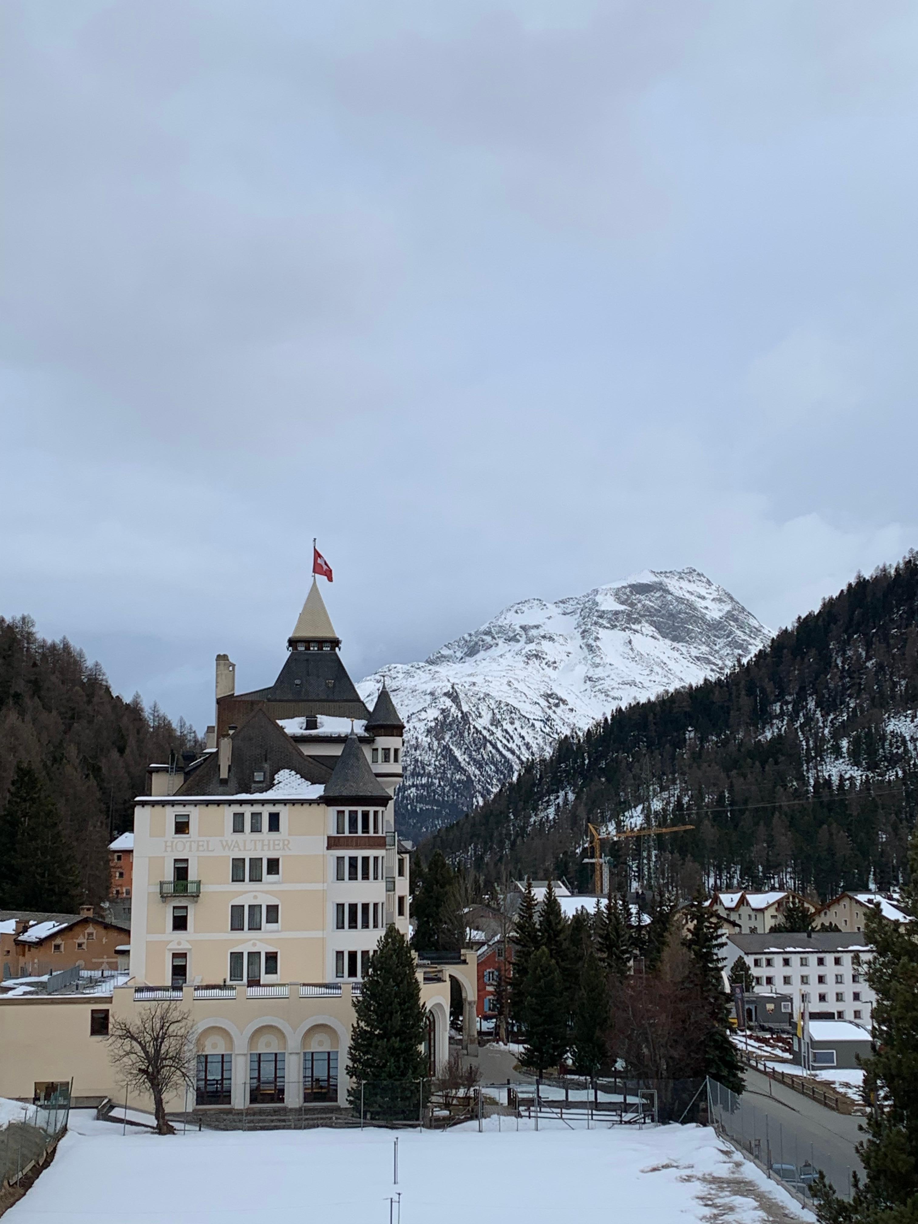 Ausblick aus dem EZ mit Balkon