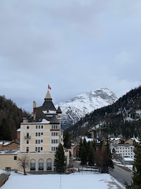 Ausblick aus dem EZ mit Balkon