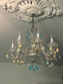 This gorgeous light was over our bed I was entranced. The room was just beautiful.