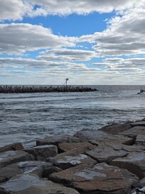 The Inlet is a 5 minute walk