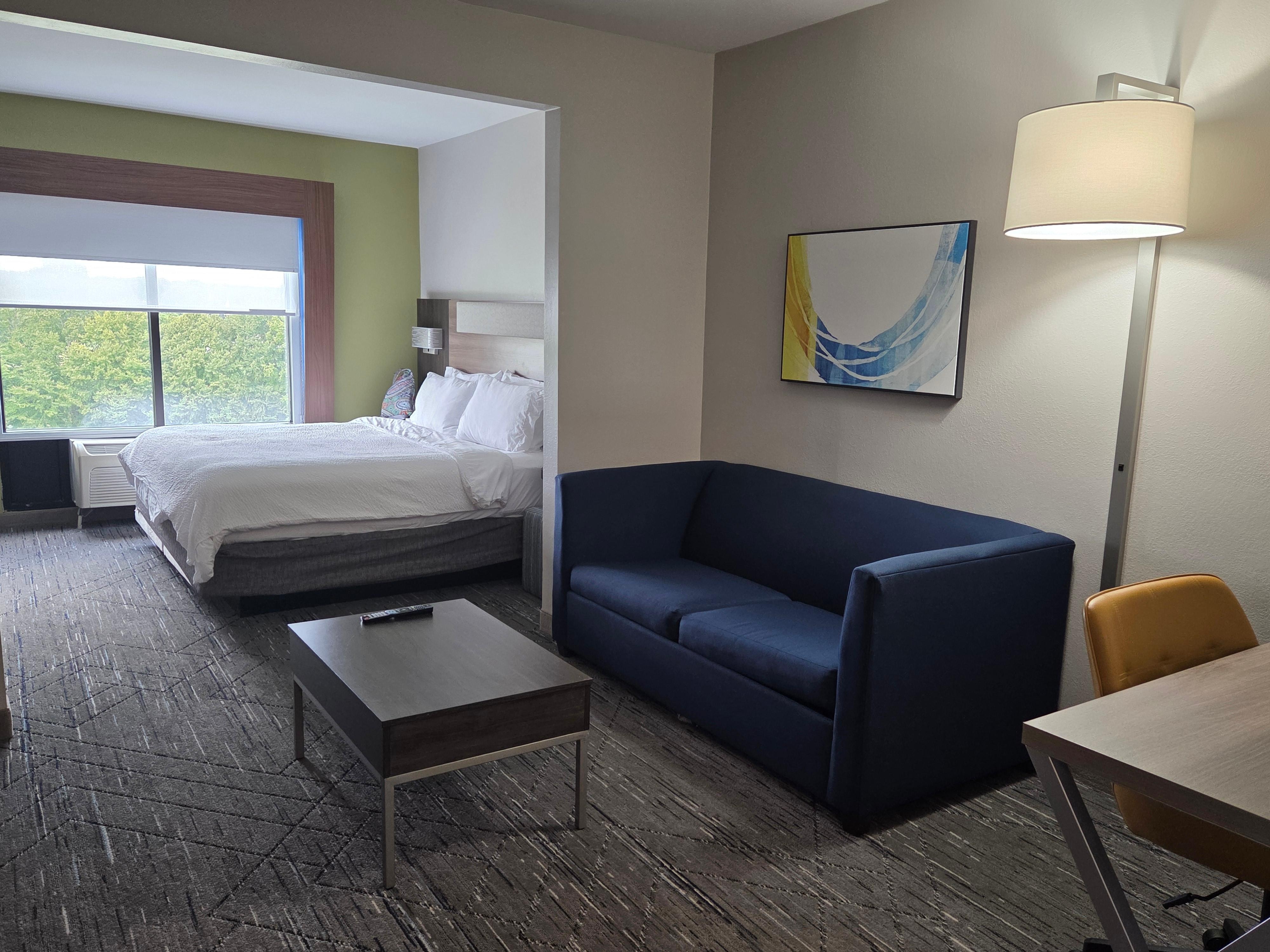 Nice, roomy, high ceilings