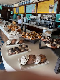 Cupcake cafe is the best!!!