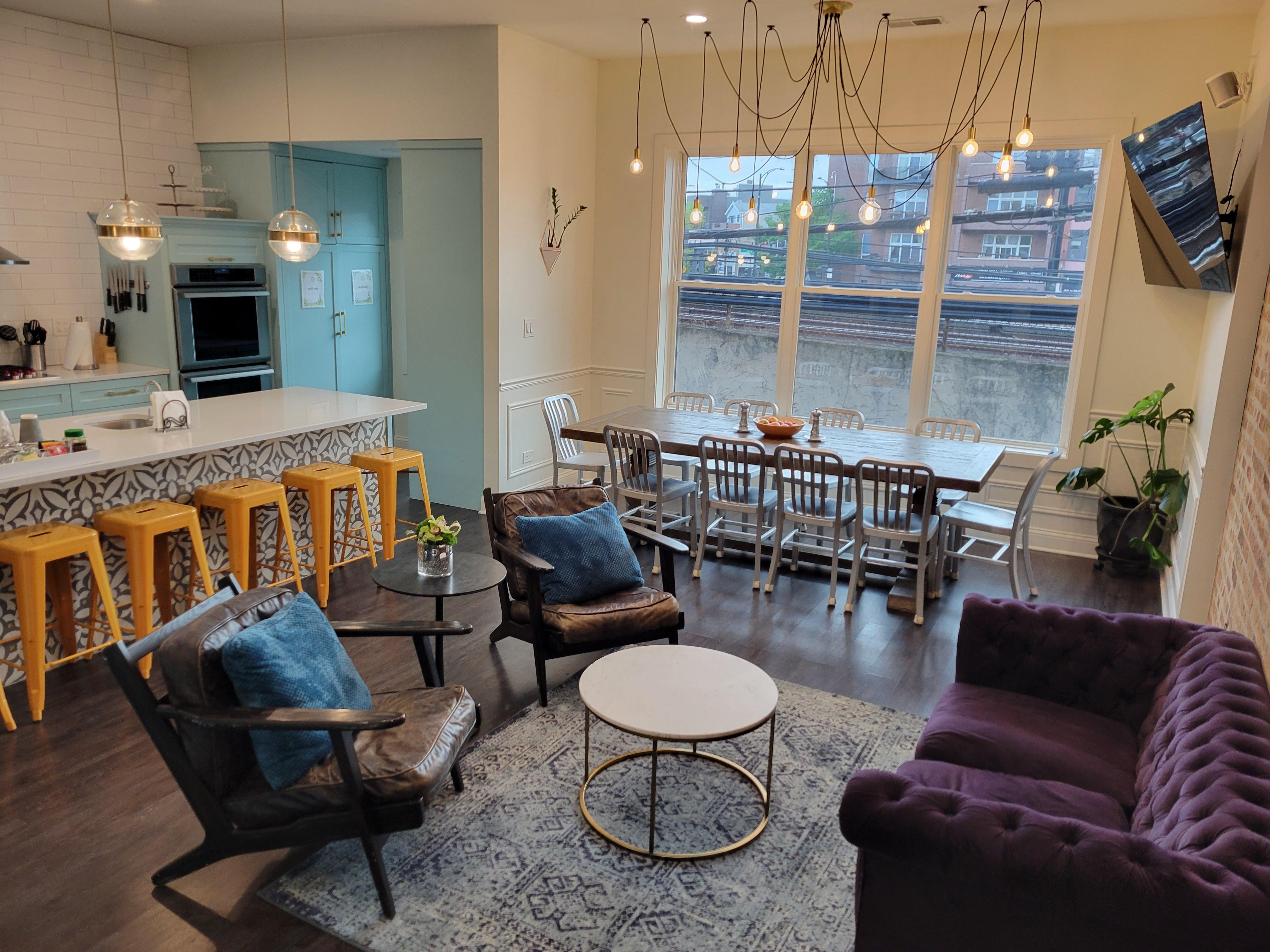 Kitchen/common area
