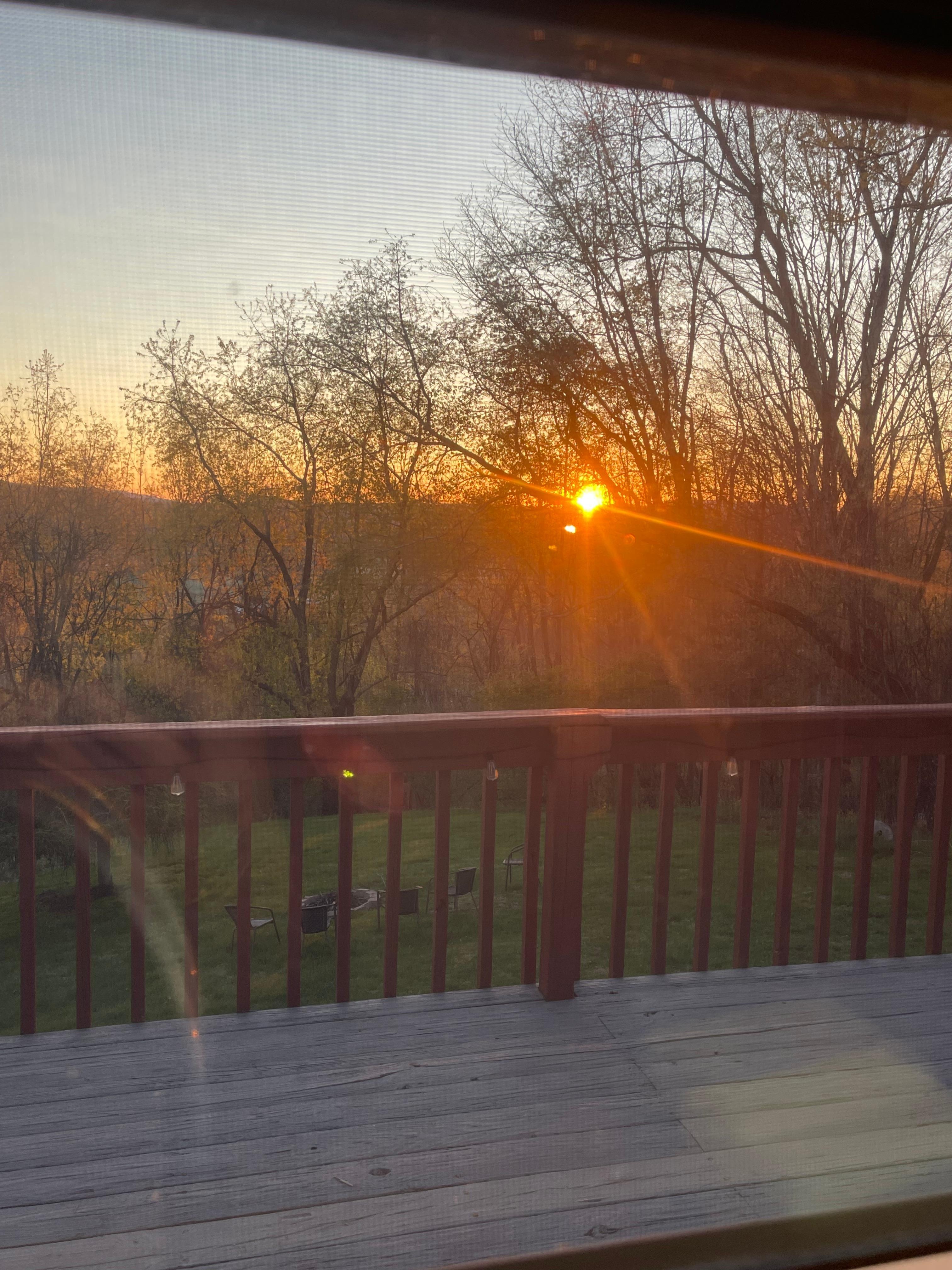 Sunrise in the dining room! Amazing view! 