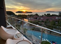 部屋からの夕日