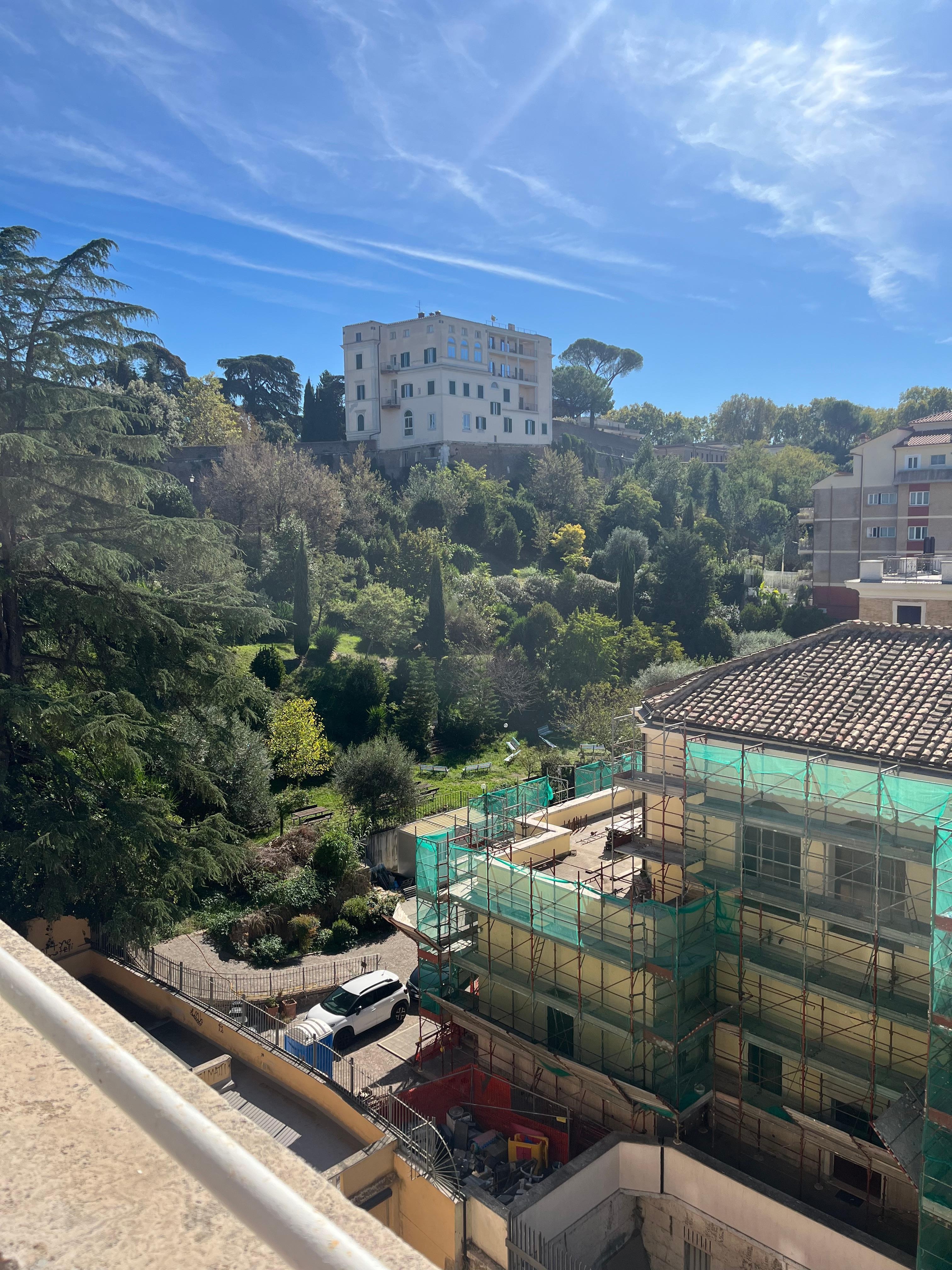 Vue de la terrasse à gauche