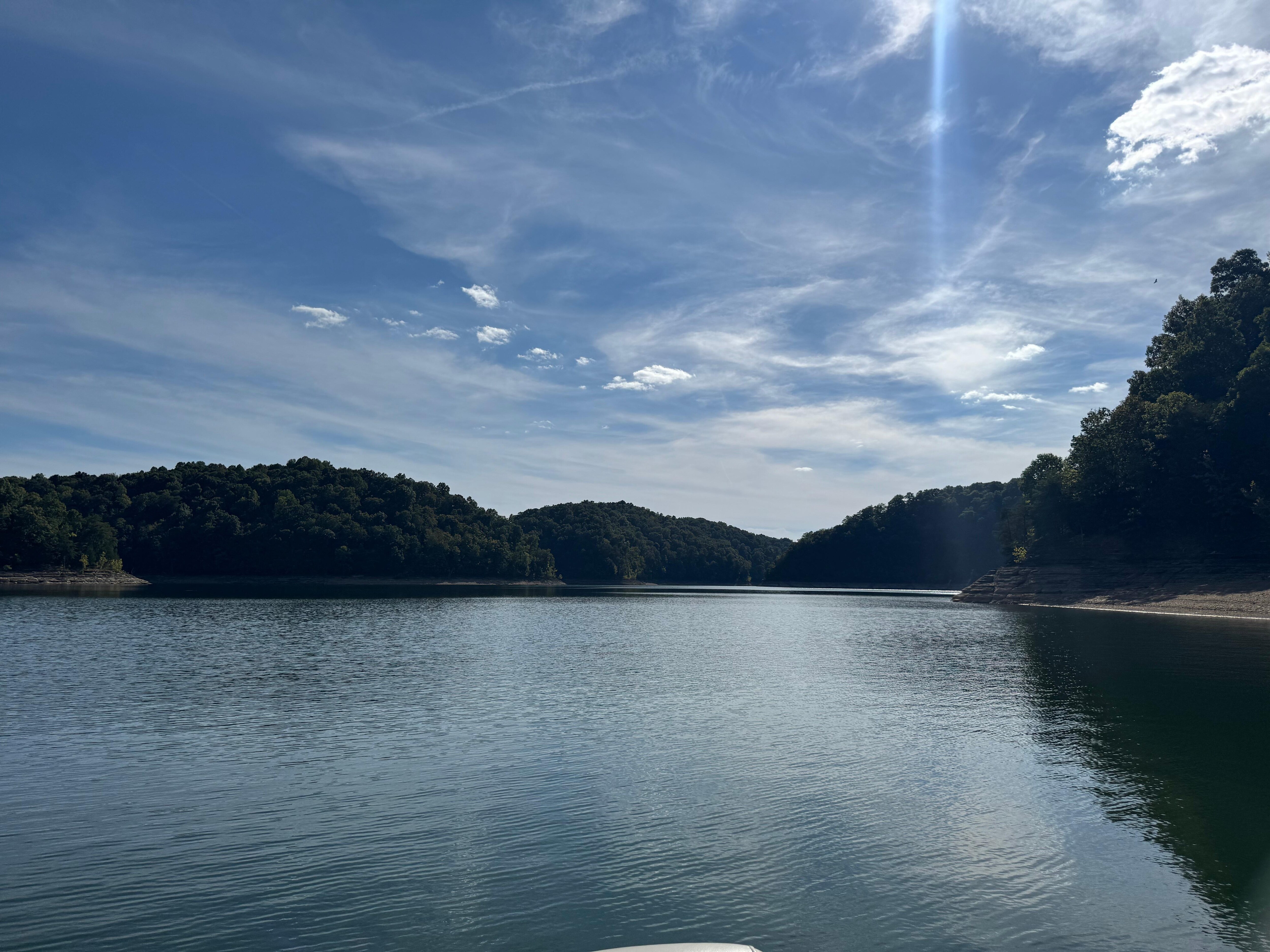 Beautiful water for skiing! 