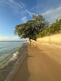 Gibbes Beach - just 1 minute walk away