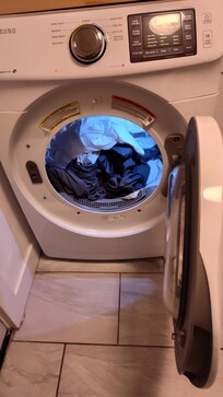According to Kelly they leave the last load of laundry in the dryer