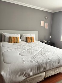 Esta fue la segunda habitación que nos asignaron, porque la primera estaba no muy bien.