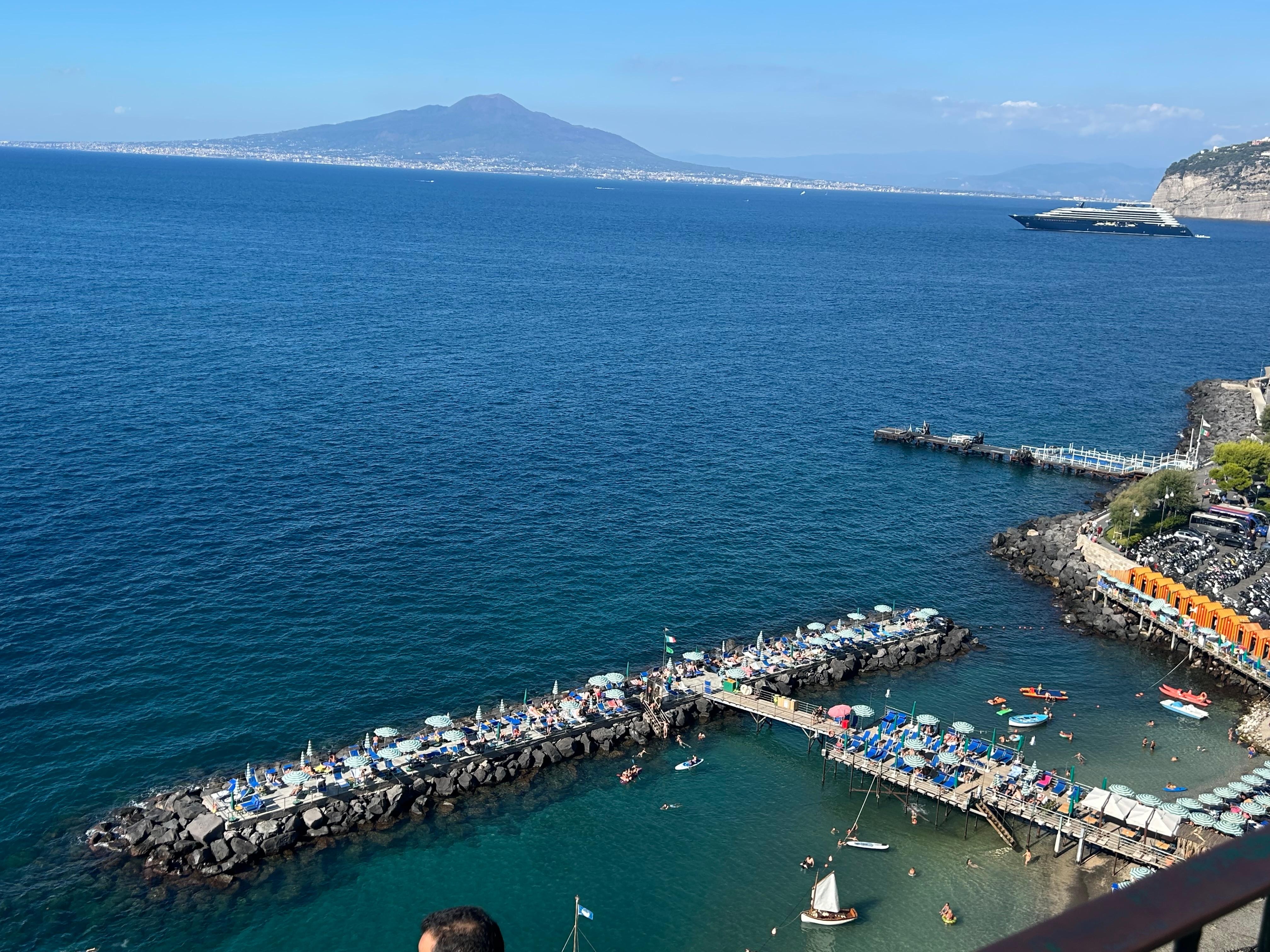 Sorrento doesn’t have the beaches like America but it has the piers where you can enjoy the water and view