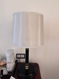 只有這個充電位