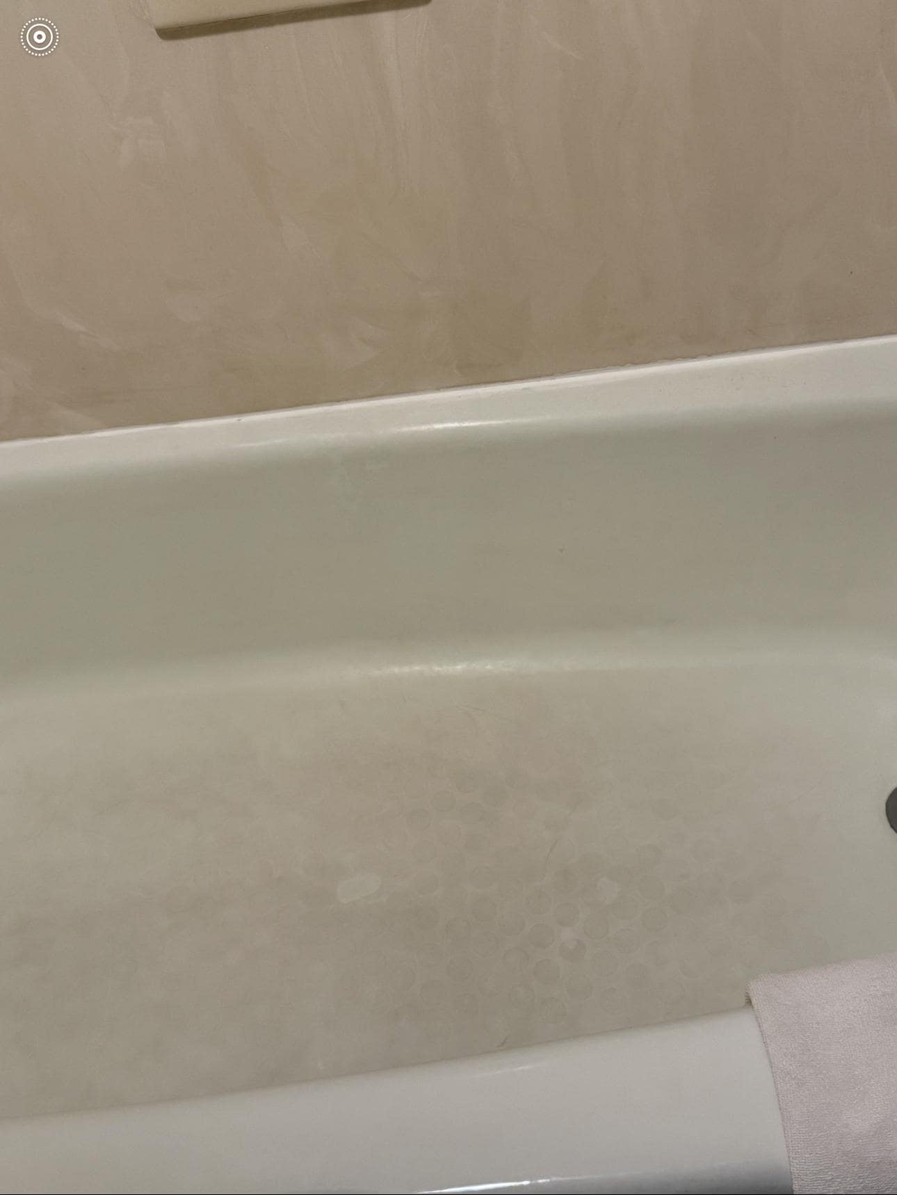 Tub that had not been cleaned