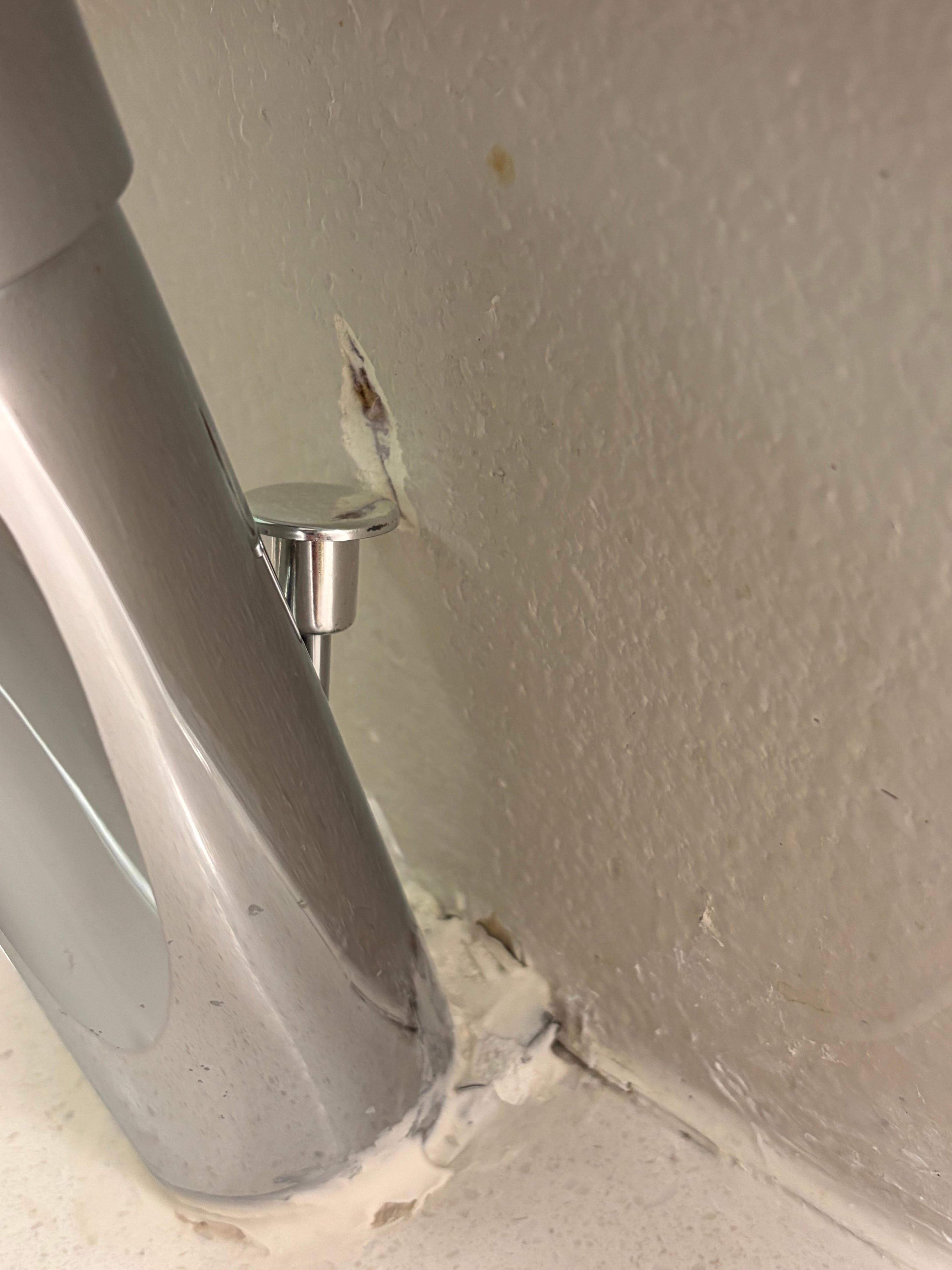 Couldn’t close the sink stopper