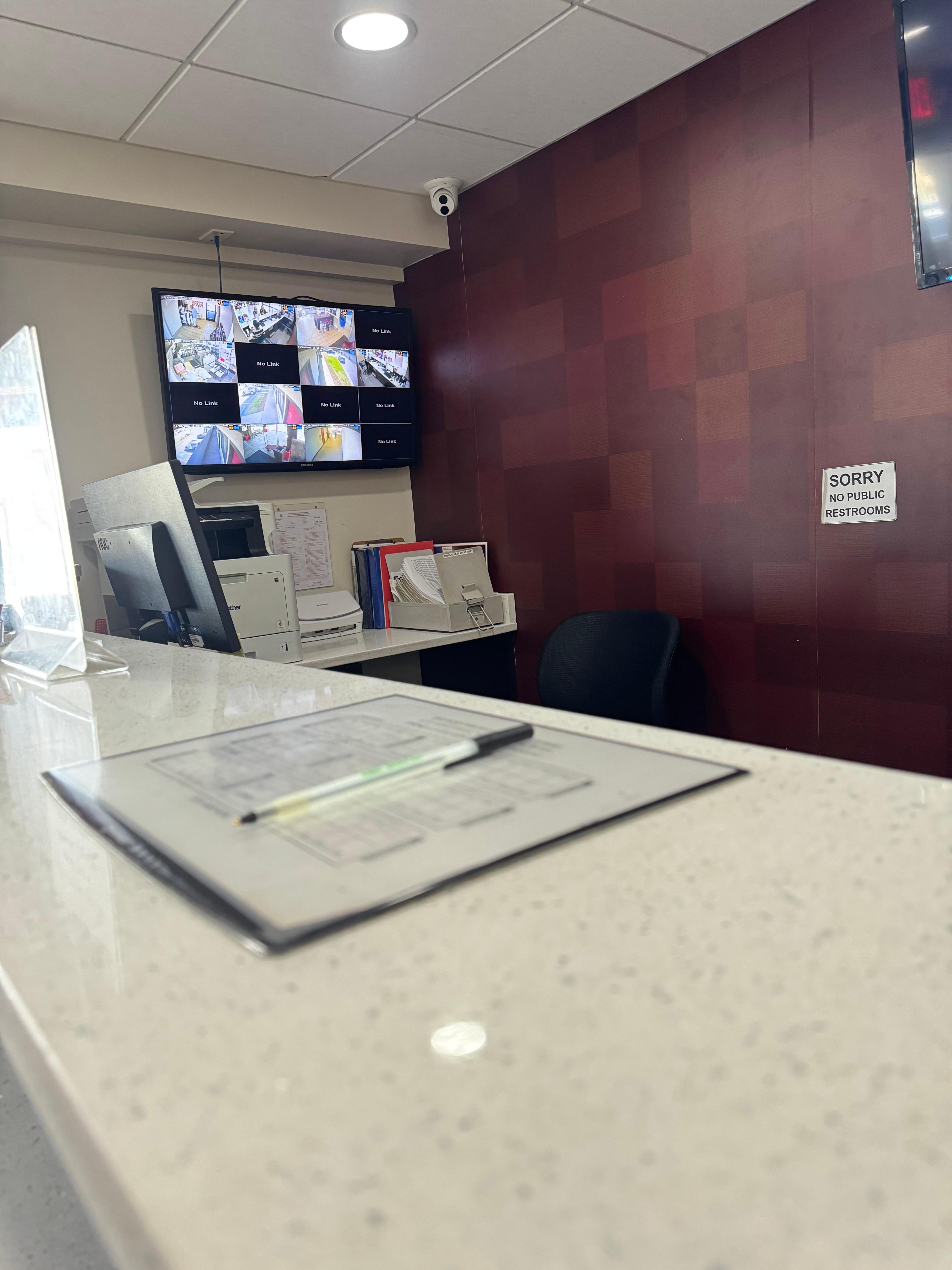 Partially working security cameras 