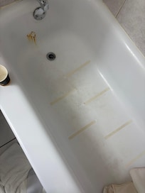 Dirty tub