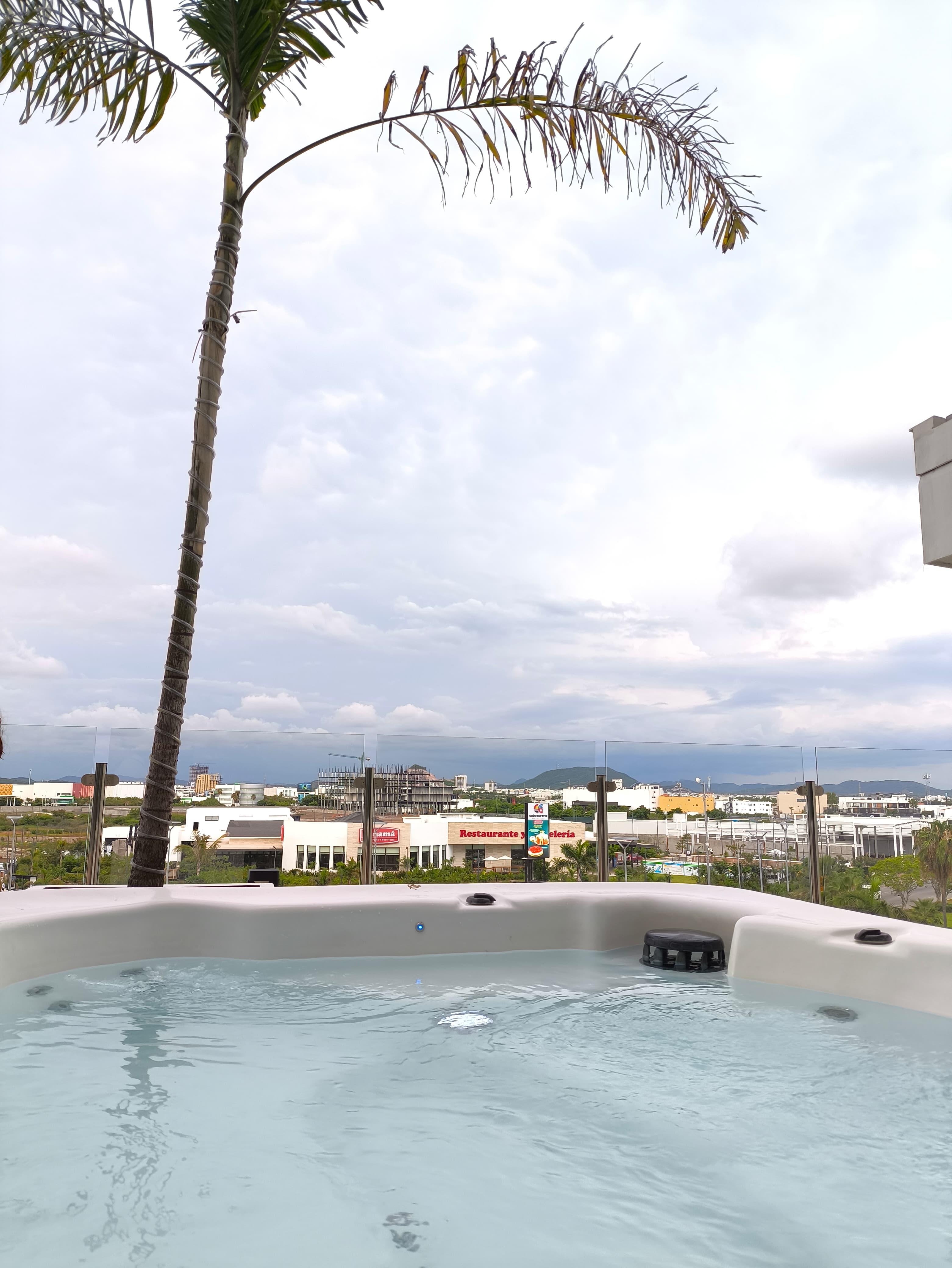 Tina de hidromasaje excelente vista