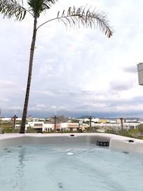 Tina de hidromasaje excelente vista