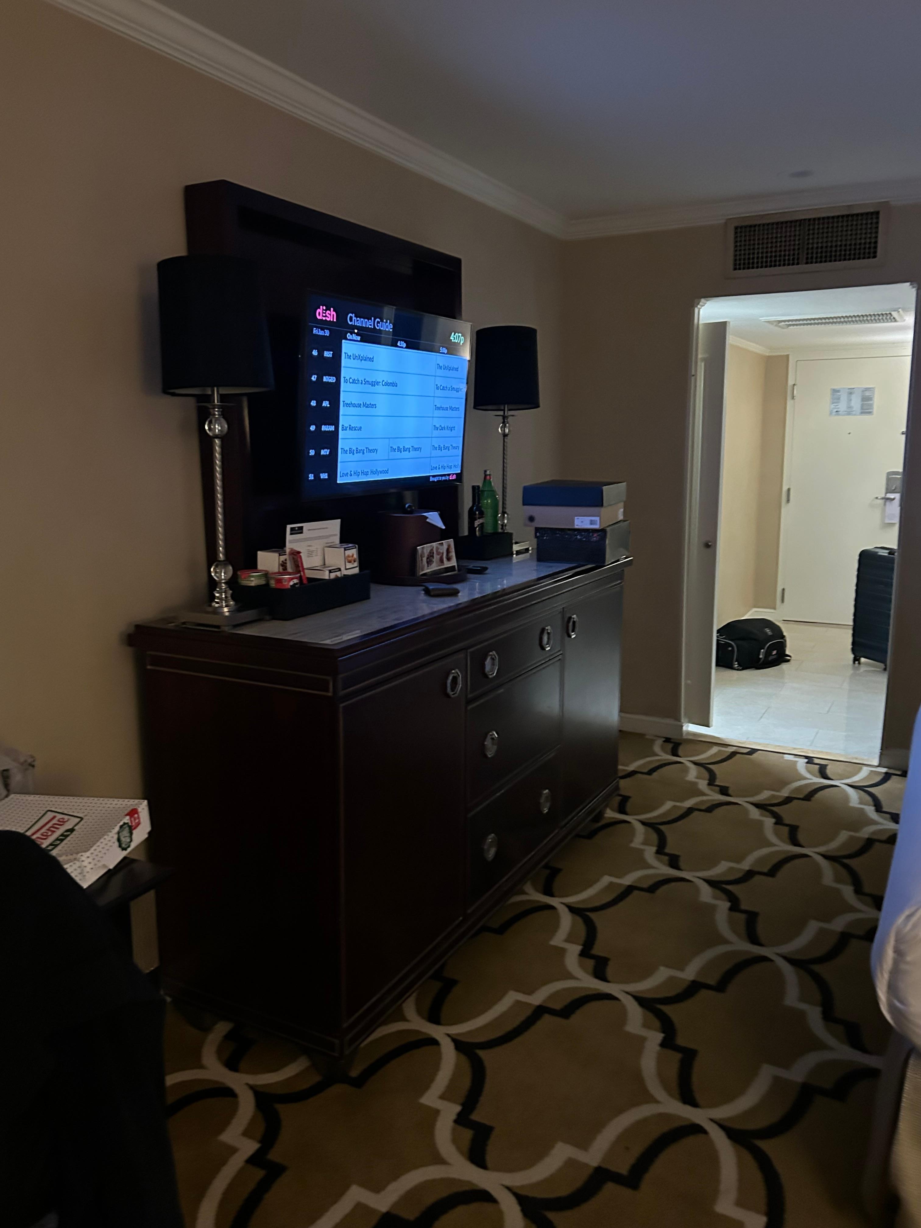 Large room with lots of goodies