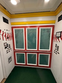 The elevator with Red Sox signatures