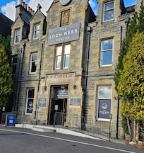 Exhibition centre next door worth a visit £19 each for an hour