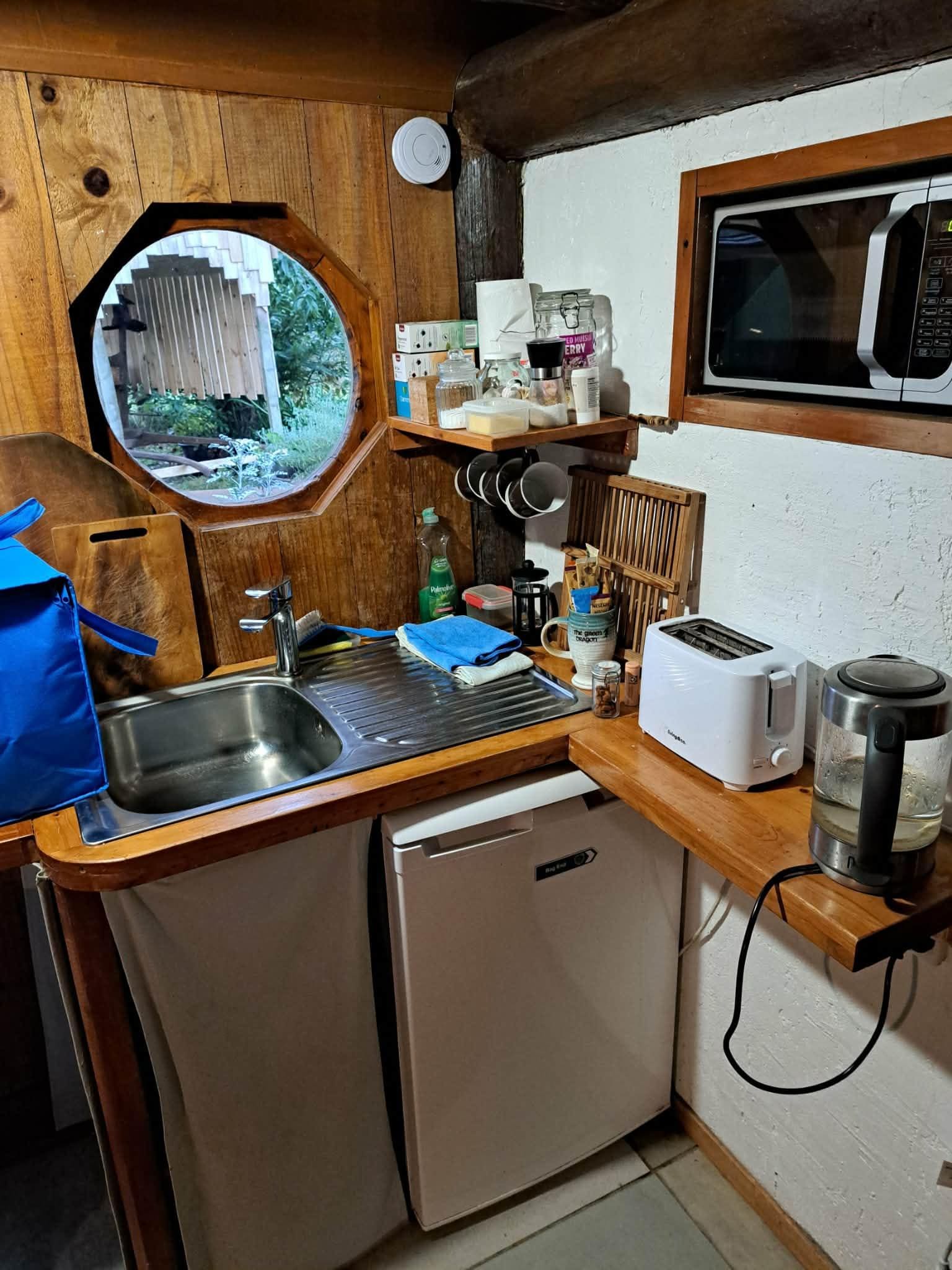 Nice little kitchen