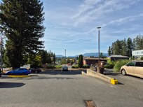 So many Parking lot