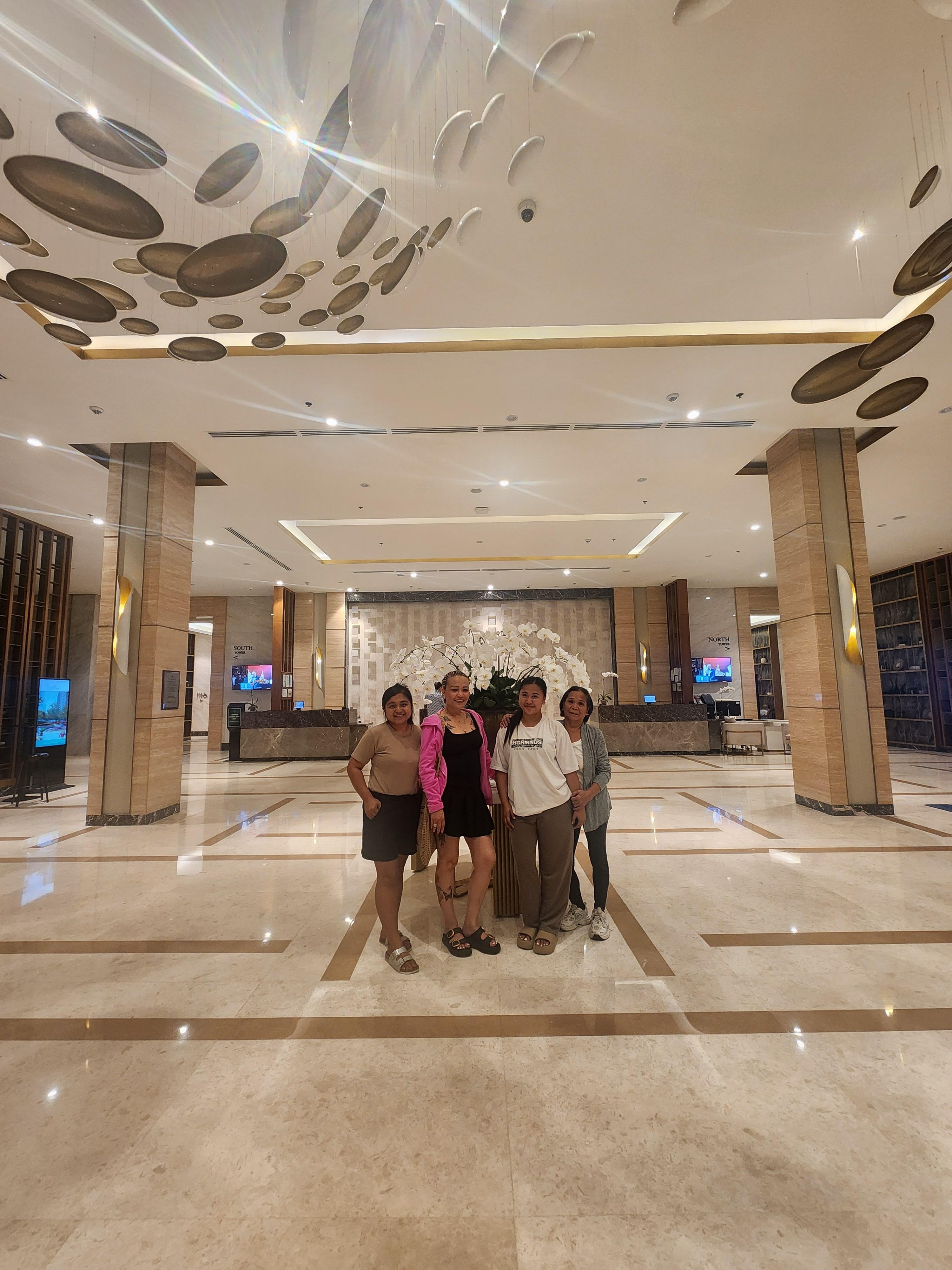 Great spacious lobby!