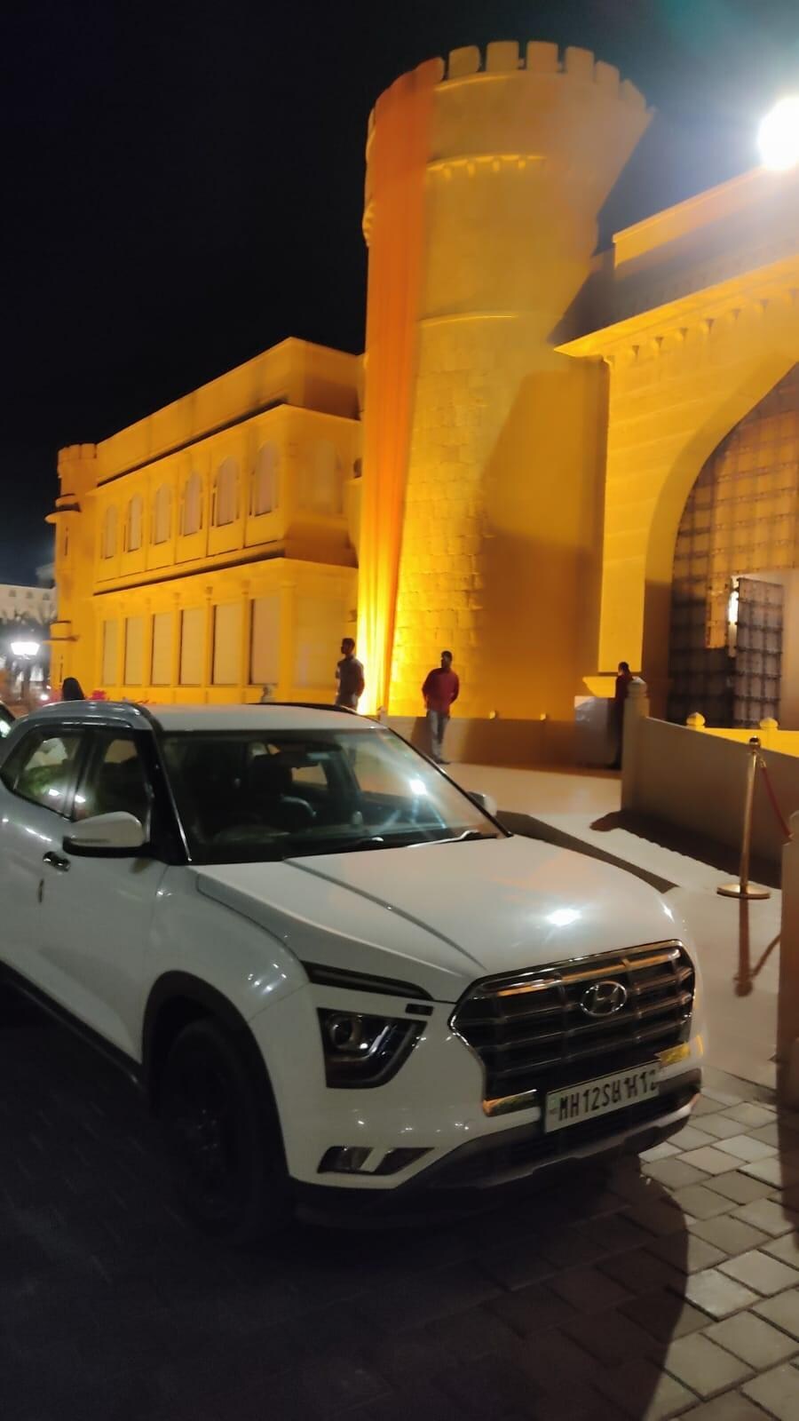 When I arrived in front of Rang Mahal for check-in 