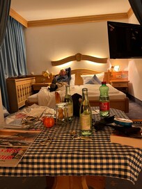 Plenty of space to get comfy for a couple of days!