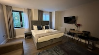 Superior Studio Apartment